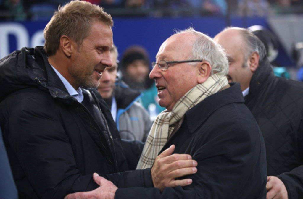 ... für den Hamburger SV (Foto: HSV-Legende Uwe Seeler (rechts) und Trainer Thorsten Fink).