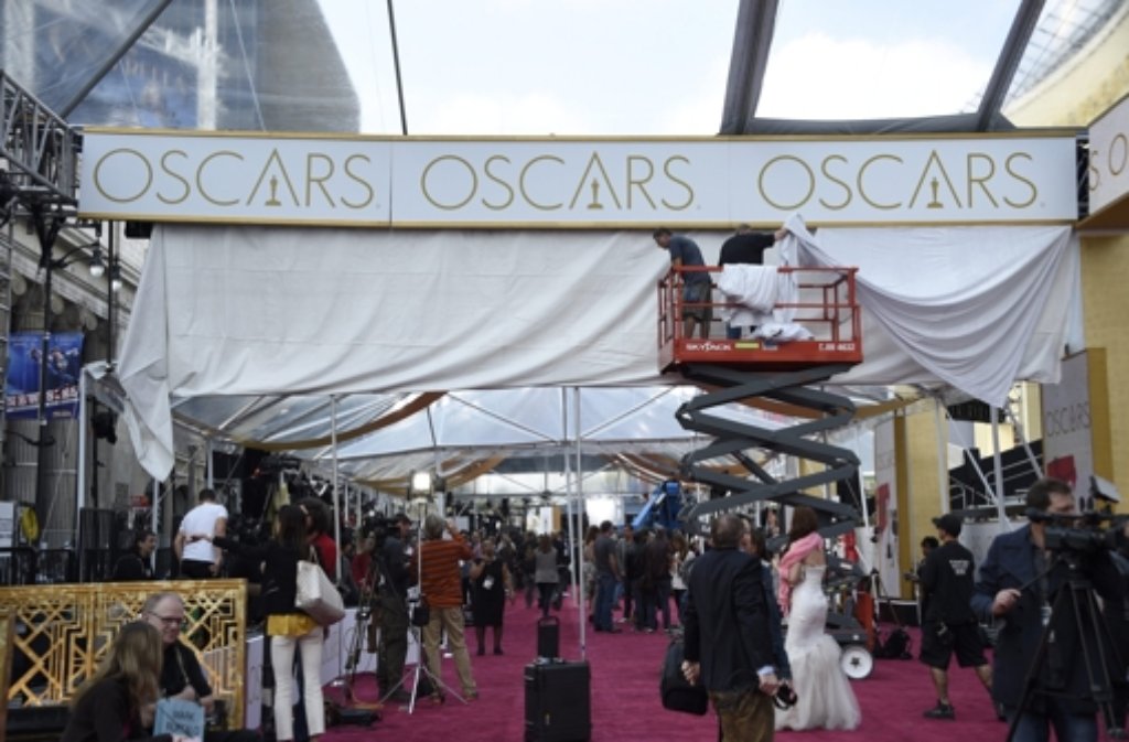 Derweil laufen die Vorbereitungen für das Medienspektakel Oscar-Verleihung auf Hochtouren.