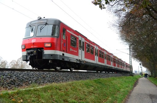 Am frühen Freitagmorgen ist es im gesamten S-Bahnverkehr in Stuttgart zu Störungen gekommen. Der Grund: eine Signalstörung und zwei Fahrgäste mit Kreislaufproblemen. (Symbolfoto) Foto: FRIEBE|PR/ Sven Friebe