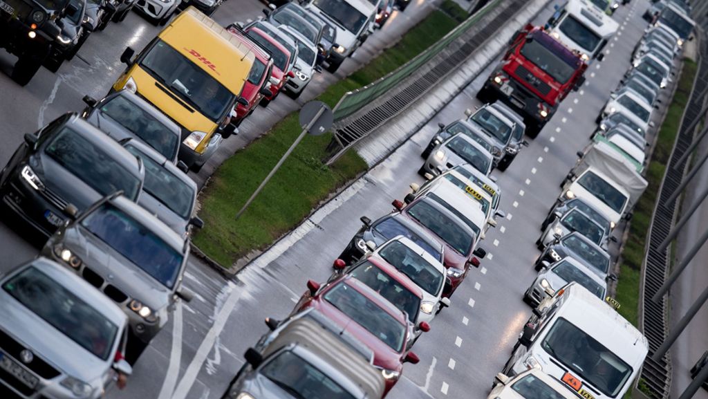 Baden-Württemberg: Drei Viertel der Pendler nehmen das Auto