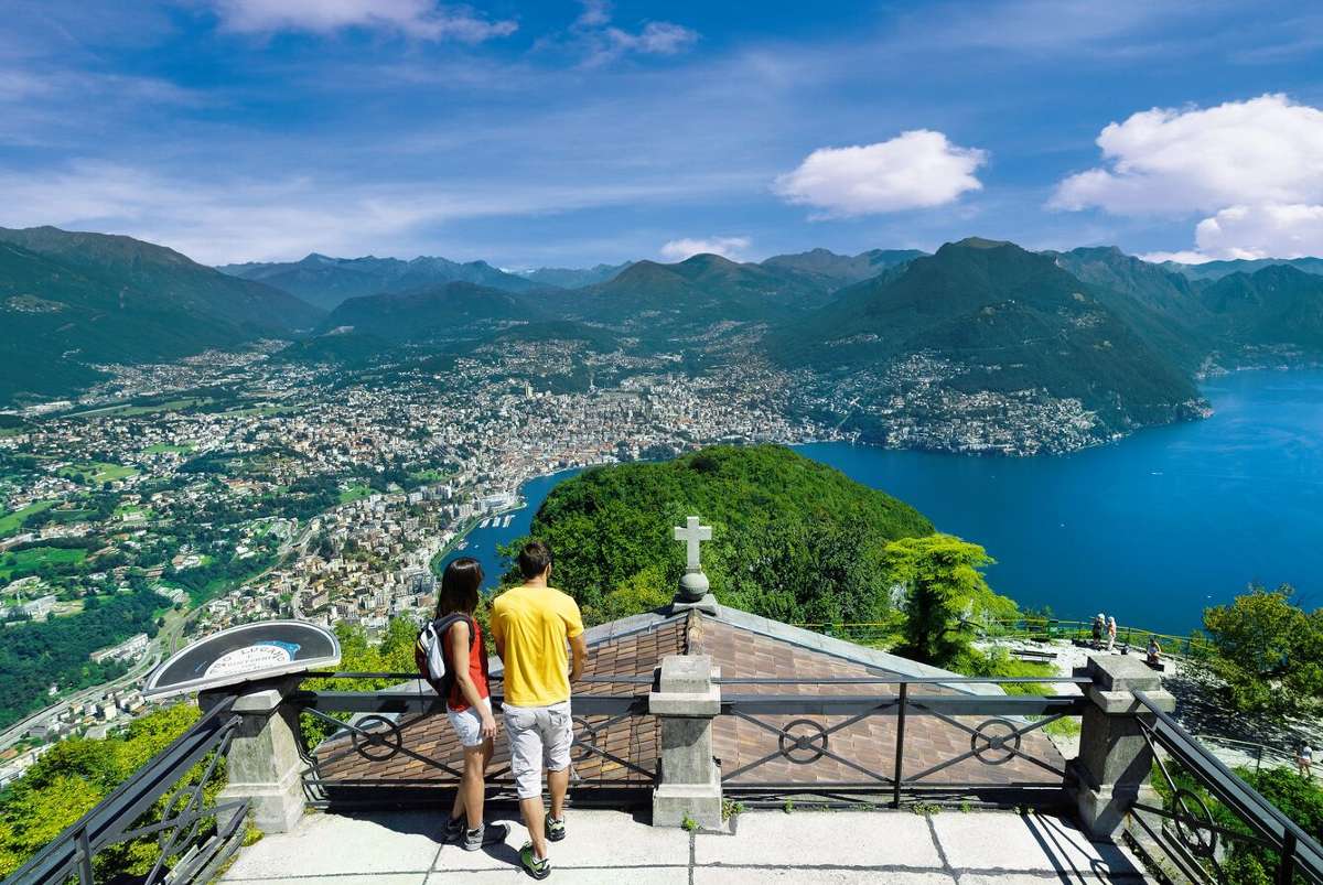 Fantastische Aussicht vom Monte San Salvatore