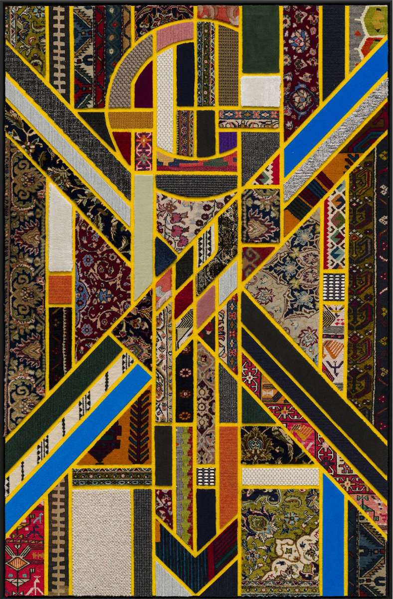 Es ist einer der jüngsten Ankäufe der LBBW: Nevin Aladağ hat Teppiche-Stücke zu einem Gemälde arrangiert. „Social Fabric, Sun #1“ ist 2019 entstanden.