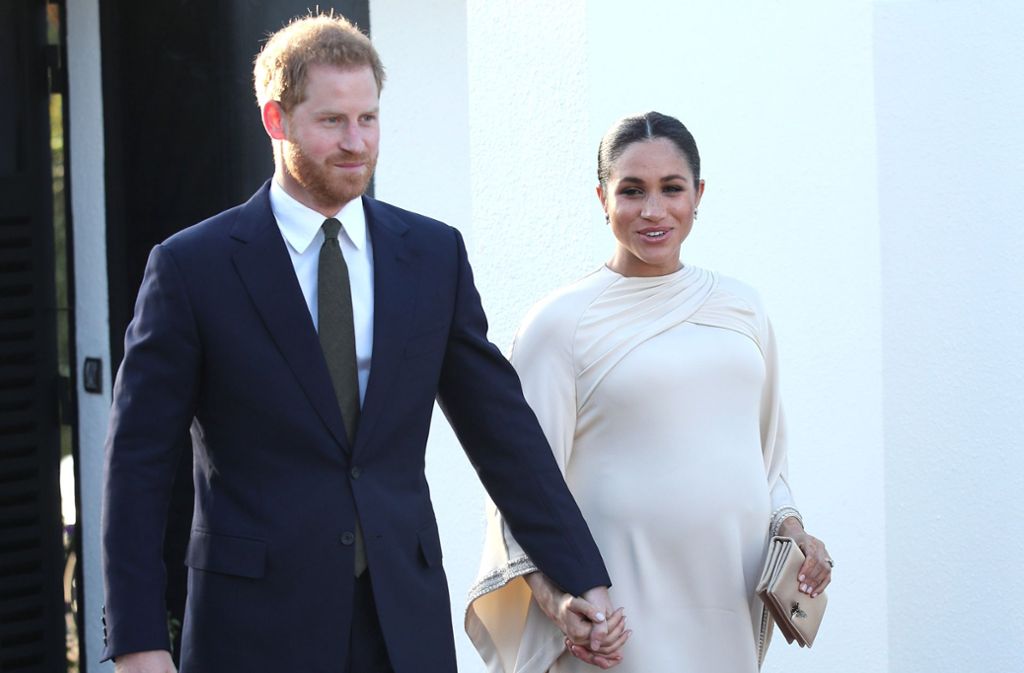 Prinz Harry und Herzogin Meghan erwarten dieser Tage ihr erstes Kind. Wie sich Meghans Babybauch entwickelt hat ...
