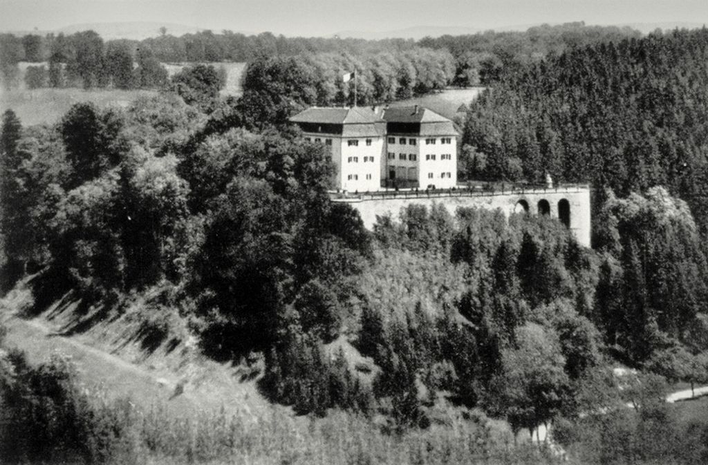 Schloss Grafeneck – abgelegen, schwer zugänglich – und damit der perfekte Tatort.