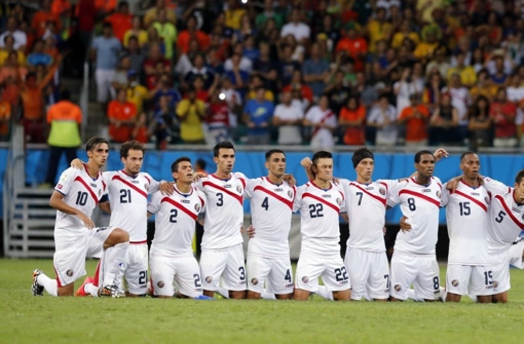 Erst im Elfmeterschießen musste sich die Überraschungsmannschaft der WM Costa Rica dem Team von Trainer Louis van Gaal geschlagen geben.