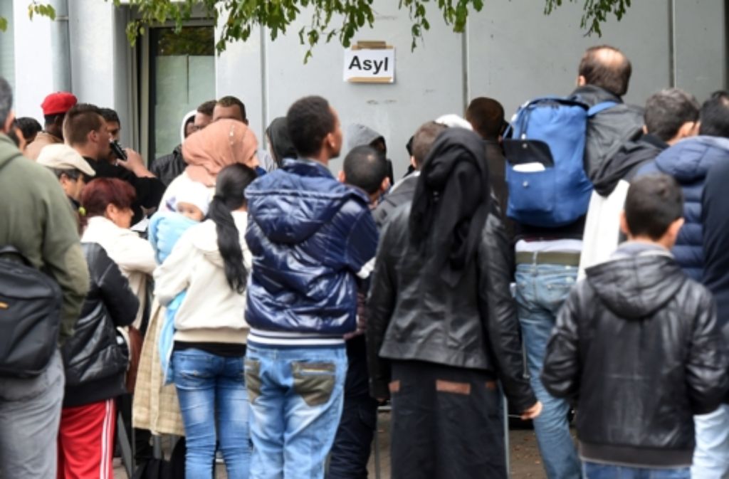 Asylbewerber in der Landeserstaufnahmestelle Karlsruhe: Auch Remshalden wird noch mehr Menschen aufnehmen müssen. Foto: dpa