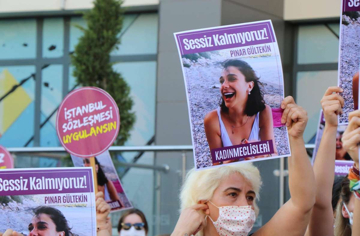 Gewalt gegen Frauen ist in der Türkei ein verbreitetes Problem. Foto: imago images/INA Photo Agency