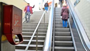 Tatort Rolltreppe: Taschendiebe setzen auf den Nothalt