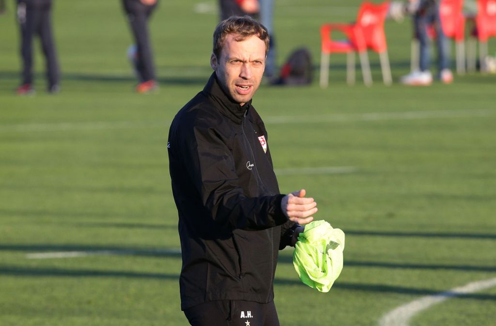 Andreas Hinkel konnte als Trainer den Abstieg des VfB II nicht verhindern. Ein Angebot als Co-Trainer des neuen Coaches Paco Vaz lehnte er ab.