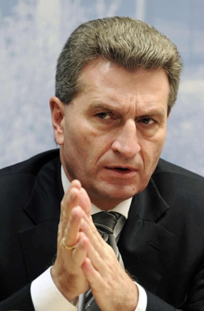 Zwar keine Frau, aber Ex-Ministerpräsident Günther Oettinger.