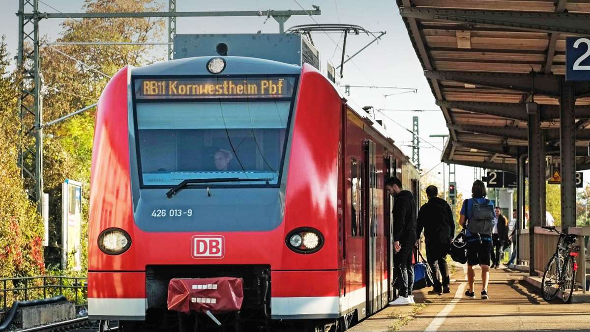 ÖPNV in der Region Stuttgart: Entscheidung über dichteren Takt auf der Schusterbahn verzögert sich