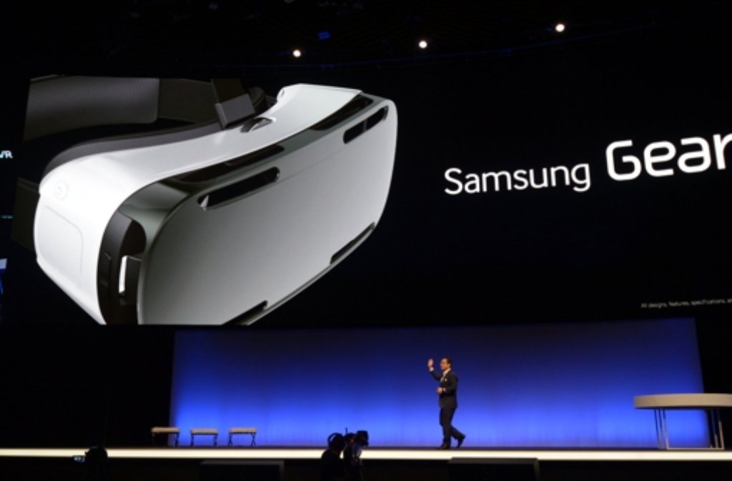 Auch die Datenbrille Gear VR von Samsung gehört zu den Neuheiten, die auf der IFA vorgestelle werden.
