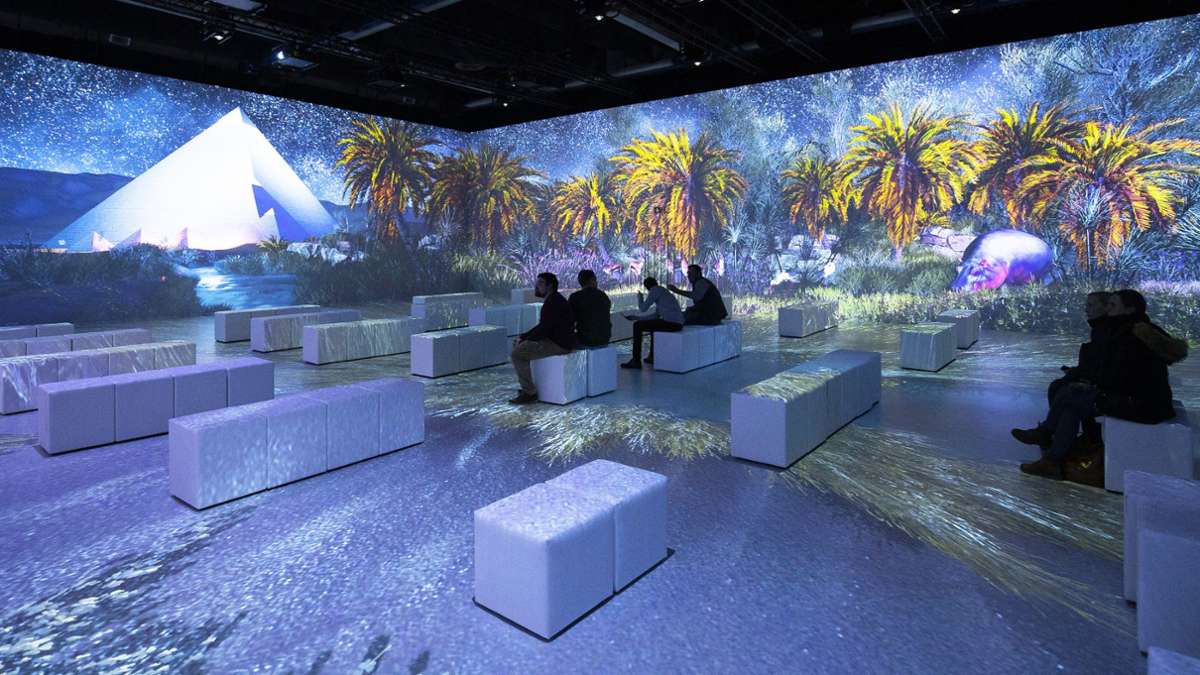 Weltpremiere bei „Tutanchamun“ in Stuttgart: Die ersten Besucher sind im virtuellen Glück
