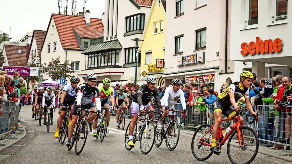 Charity Bike Cup im Strohgäu: Sportler treten bei Charity-Rennen in die Pedale