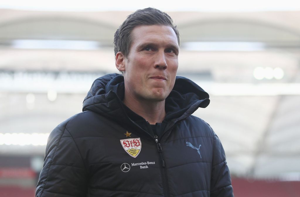 Stuttgart Trainer Hannes Wolf.