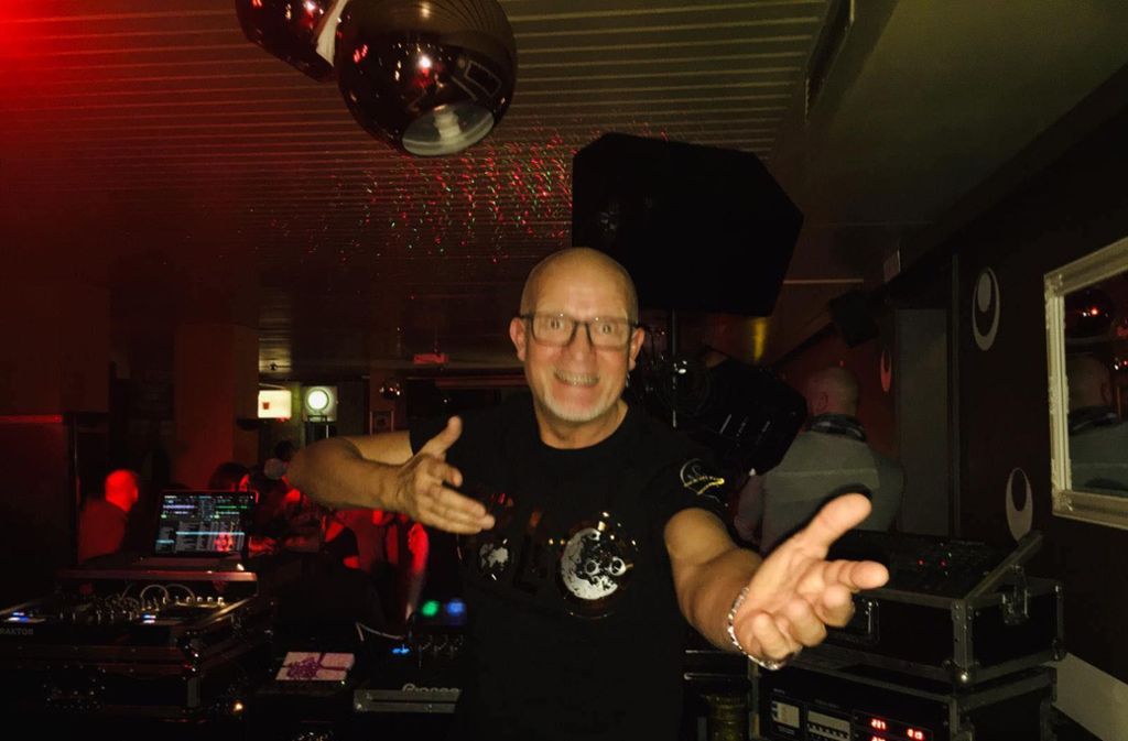 Andreas Hillemann arbeitet seit den 1980ern als DJ Hille...