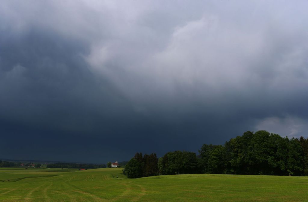 Wetter In Stuttgart Und Region Unwettergefahr Am Abend Bleibt