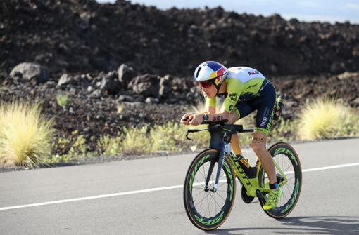 Sebastian Kienle beim Hawaii Ironman Triathlon. Beim jüngsten Ironman in Estland hat der 36-Jährige knapp den Sieg verpasst. (Archivfoto) Foto: dpa/David Pintens