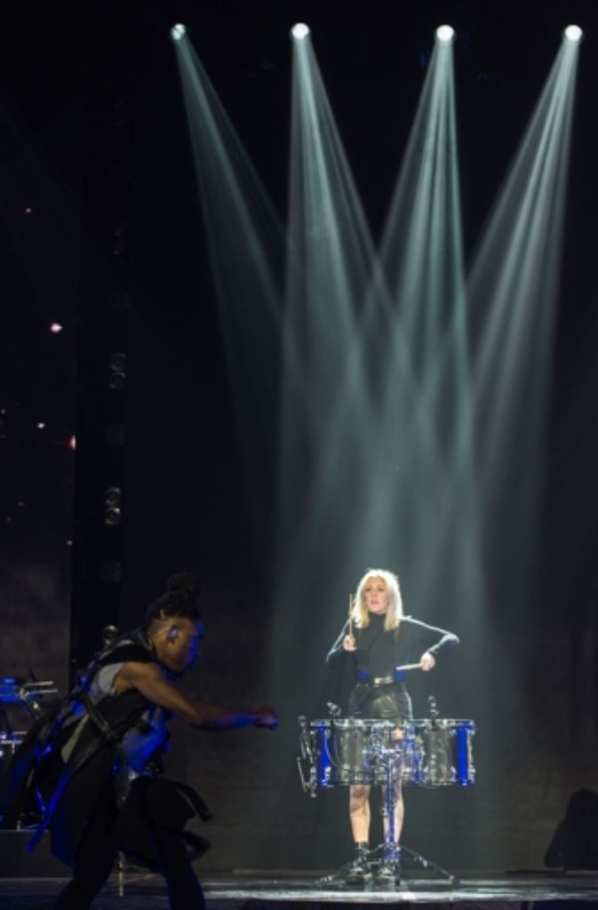 Kleine Frau, große Bühne: Ellie Goulding beim Tourauftakt in Hamburg