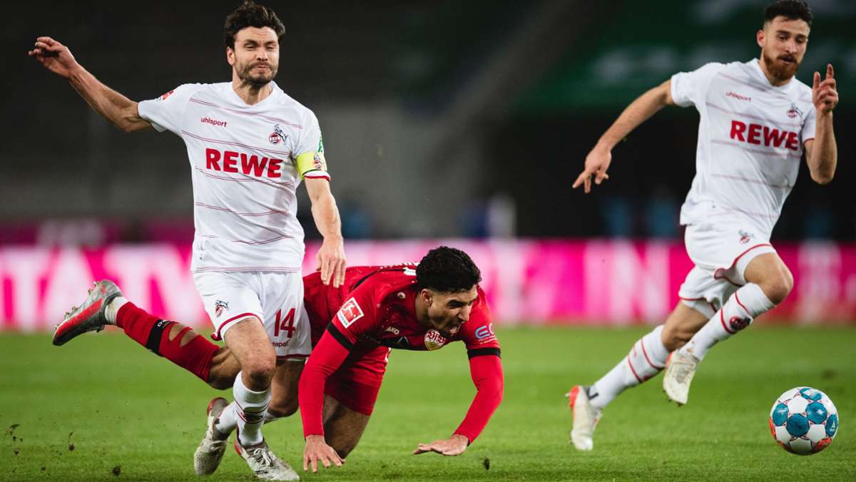  Im letzten Spiel der Hinrunde hat der VfB Stuttgart mit 0:1 gegen den 1. FC Köln verloren. Damit gehen die Stuttgarter auf Platz 16 in die Winterpause. 