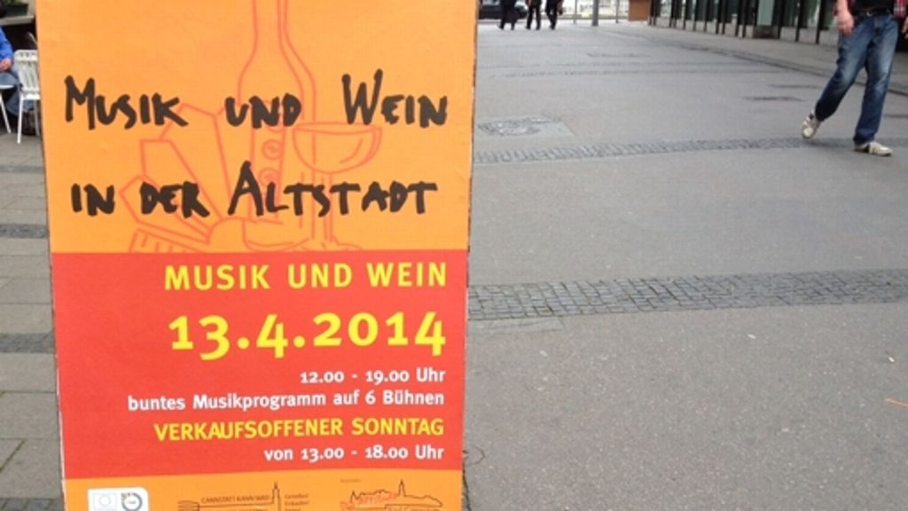 Straßenfest in Bad Cannstatt: Musik und Wein in der Altstadt