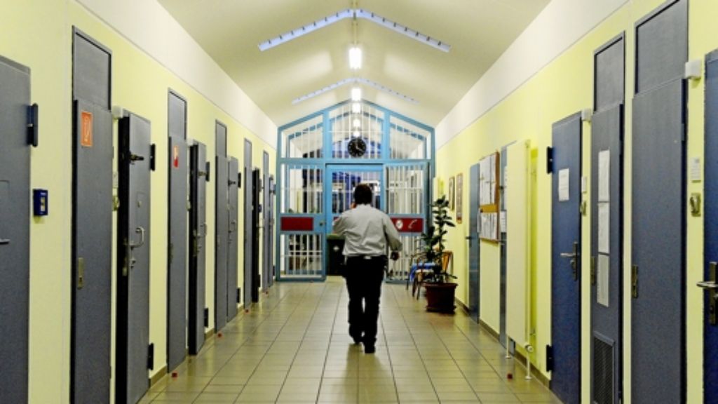 Verhungerter Häftling in JVA Bruchsal: Anstaltsärztin wird unter Anklage gestellt