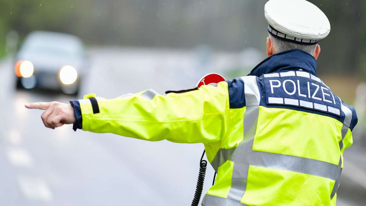 Tempokontrollen auf der A81 bei Ilsfeld: Etliche Raser gehen der Polizei ins Netz