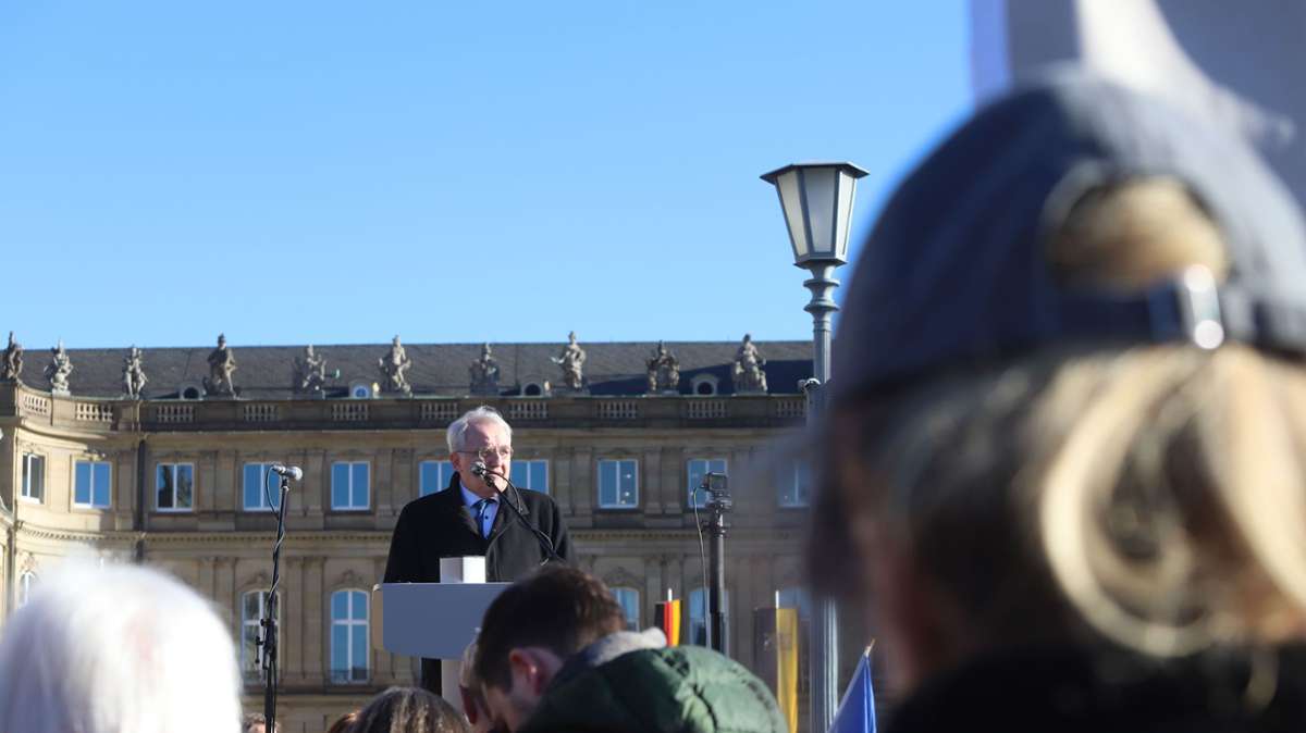 Auch Rainer Wieland (CDU), Vizepräsident des Europäischen Parlaments, sprach zu den Teilnehmerinnen und Teilnehmern.