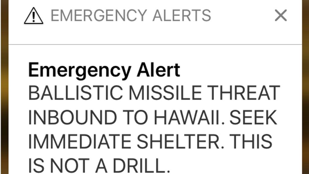  Die Katastrophenschutzbehörde EMA hat Hawaii in Angst und Schrecken versetzt. Per SMS wurden die Bürger über einen Raketenstart informiert, den es nicht gab. 