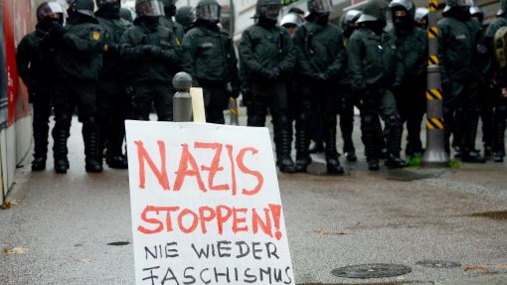 Nazidemo in Göppingen: Neonazis marschieren trotz Widerstandes