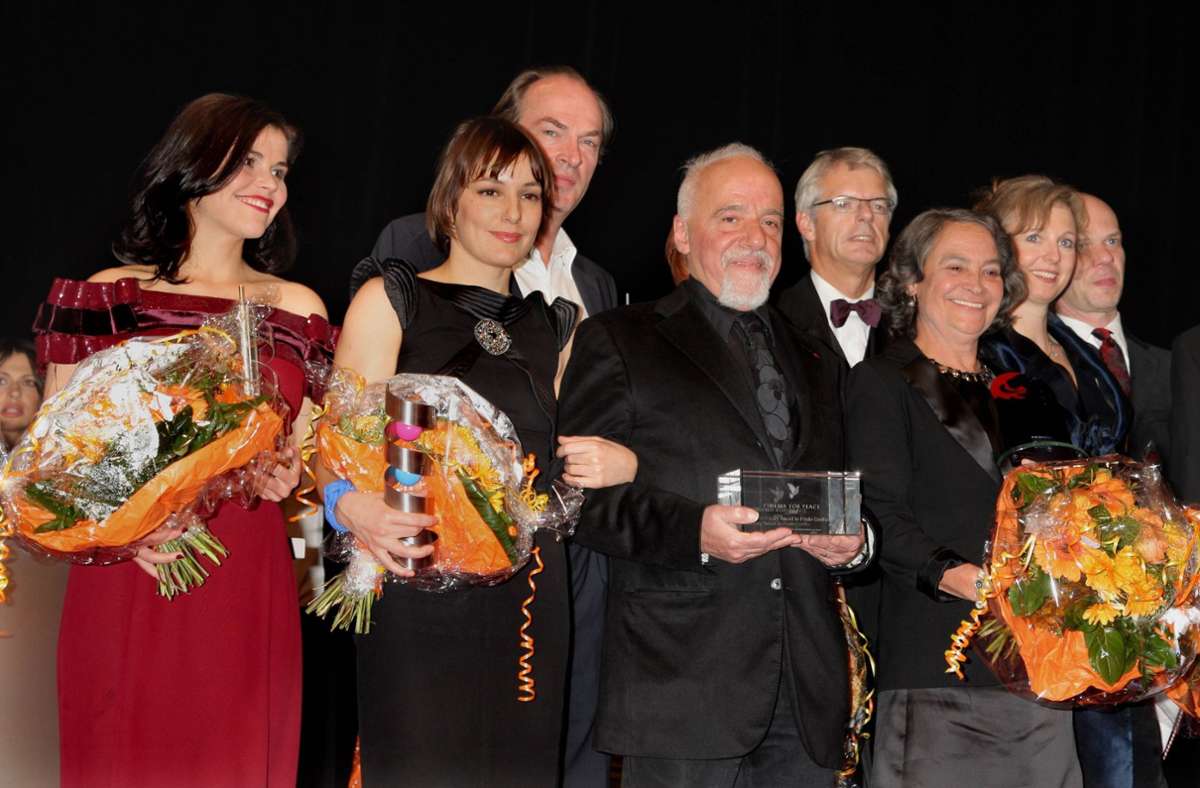 Verleihung des Hessischen Film -und Kinopreises 2008 mit den Preisträgern Katharina Wackernagel, Nicolette Krebitz, Herbert Knaup, Paulo Coelho und Monica Bleibtreu (von links)