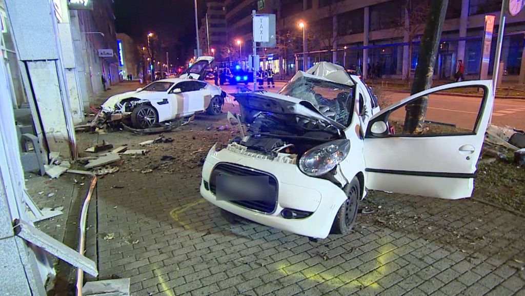 Tödlicher Unfall in Stuttgart: Mordermittlung gegen Jaguar-Fahrer