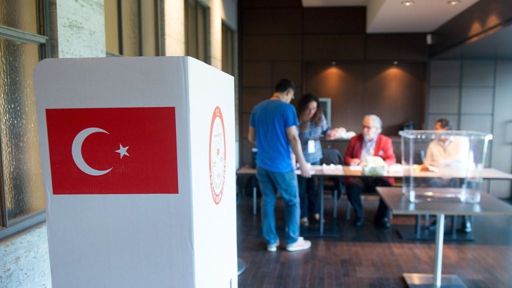 Verfassungsreform in der Türkei: Türken in Deutschland stimmen ab