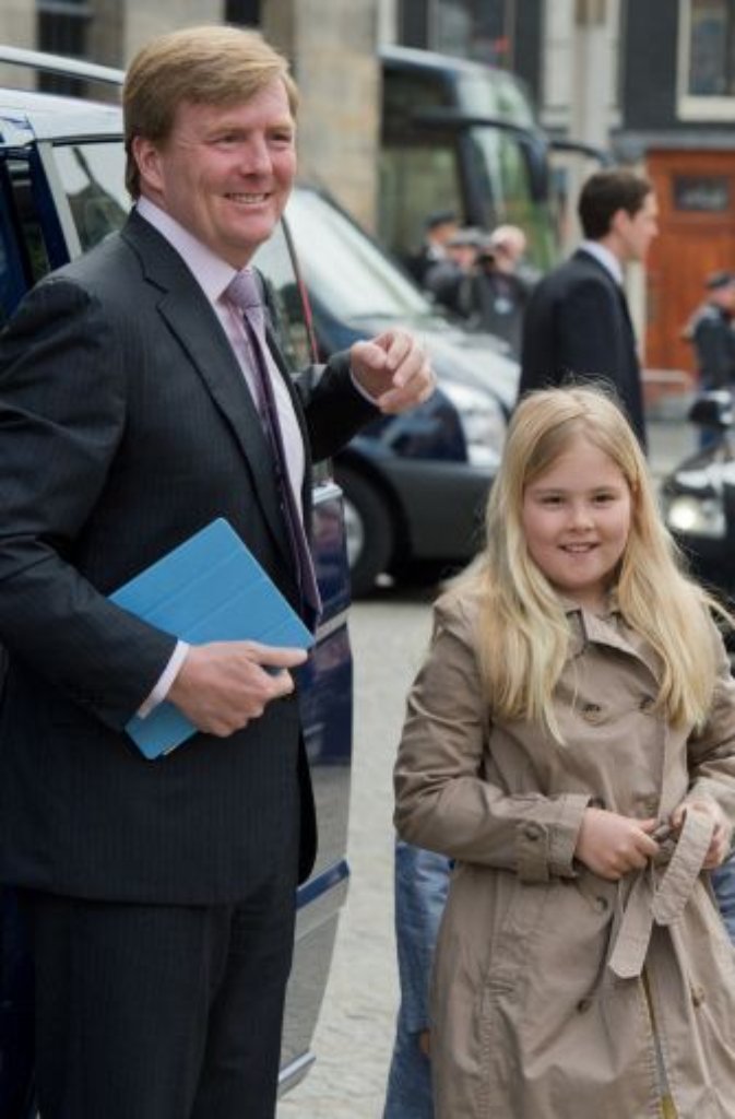Willem-Alexander und seine Tochter Amalia, die vom 30. April an Kronprinzessin sein wird.