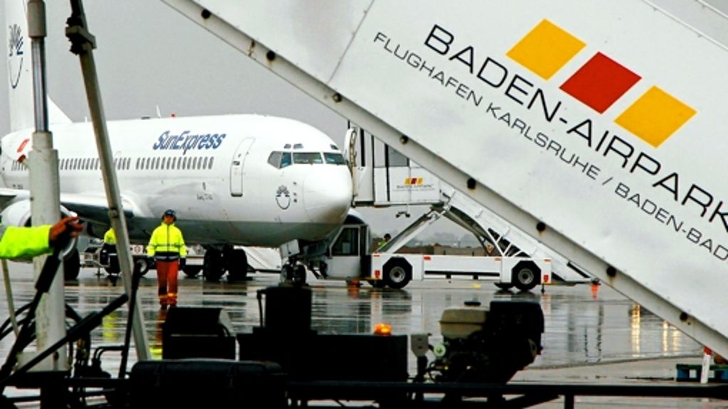  Weil Air Berlin zum 1. November die Flüge vom Baden Airpark nach Hamburg streicht, fehlen dem Regionalflughafen 100 000 Passagiere pro Jahr. Eine neue Fluggesellschaft soll jetzt das Ziel Hamburg anbieten – die Gespräche laufen. 