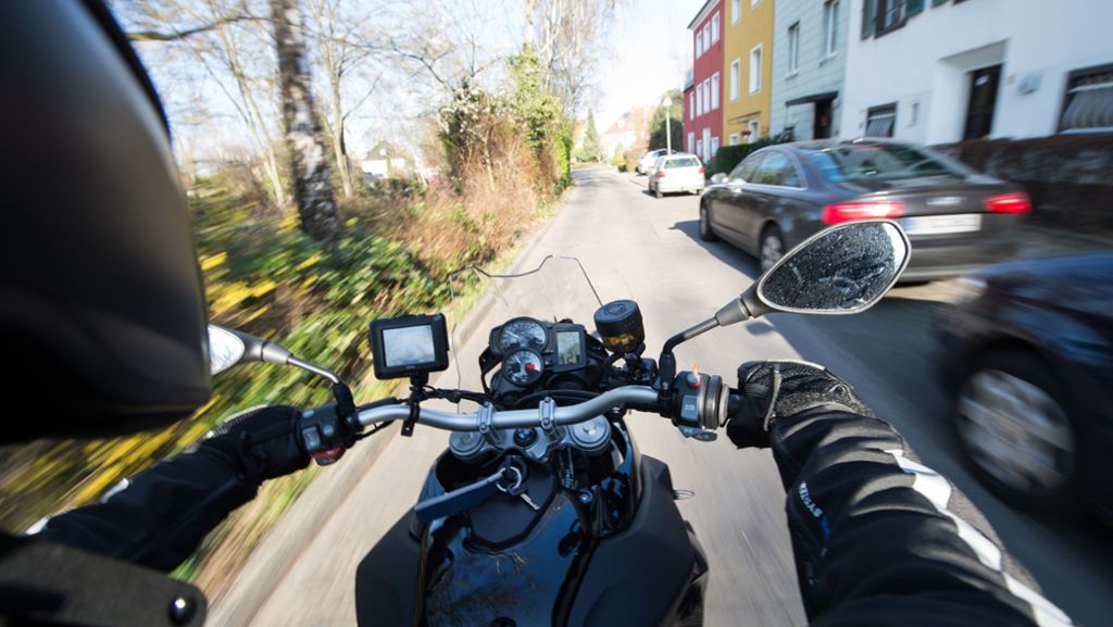 Nach Verfolgungsjagd in Esslingen: Motorrad-Rowdy muss Führerschein abgeben