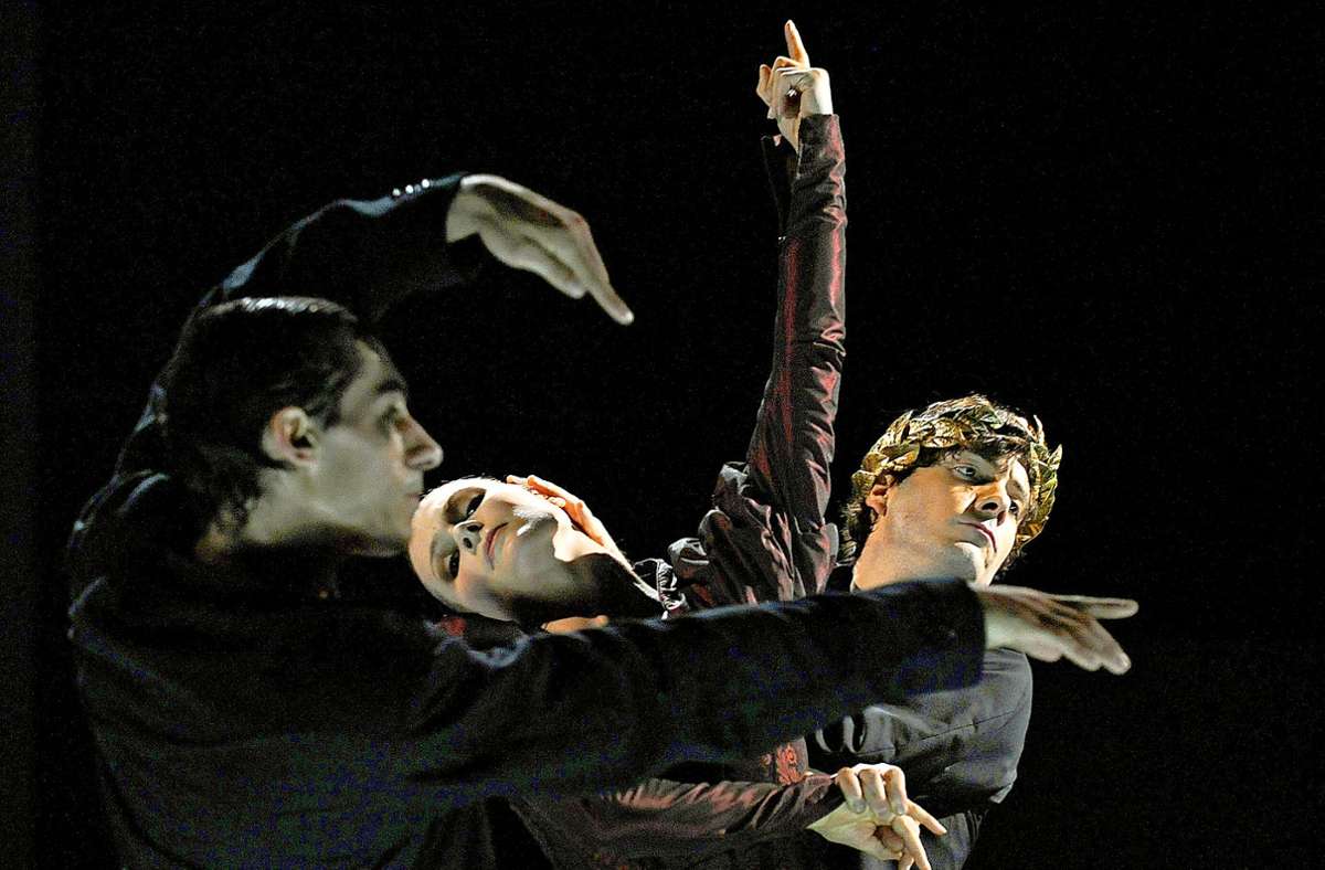Eine wichtige Produktion für Gauthier Dance war 2010 Christian Spucks Monteverdi-Ballett „Poppea//Poppea“. Eric Gauthier war als Kaiser Nero mit Lorbeerkranz dabei.