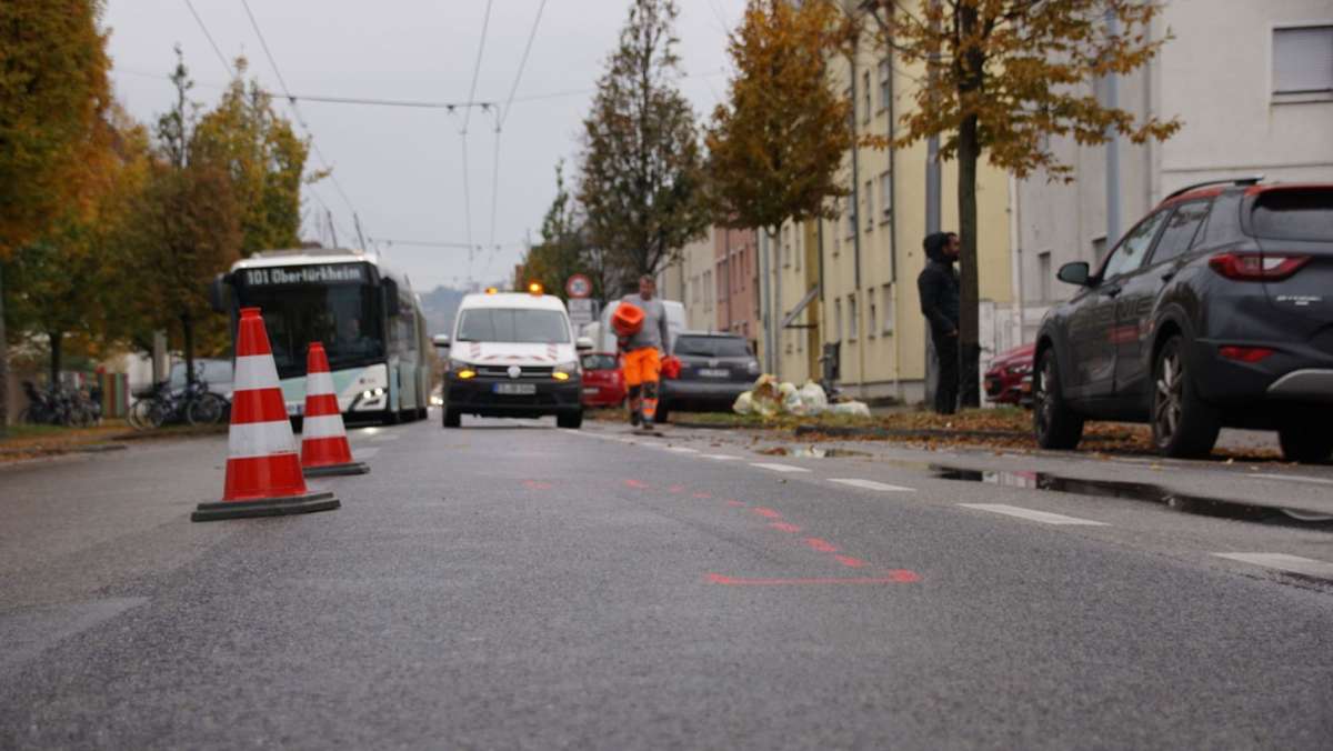 Esslingen: Motorradfahrer wird bei Unfall schwer verletzt