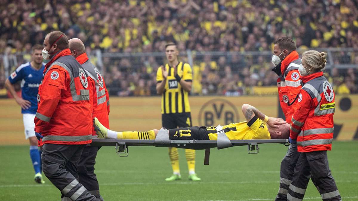 Borussia Dortmund gegen Schalke 04: Marco Reus scheidet früh schwer verletzt aus