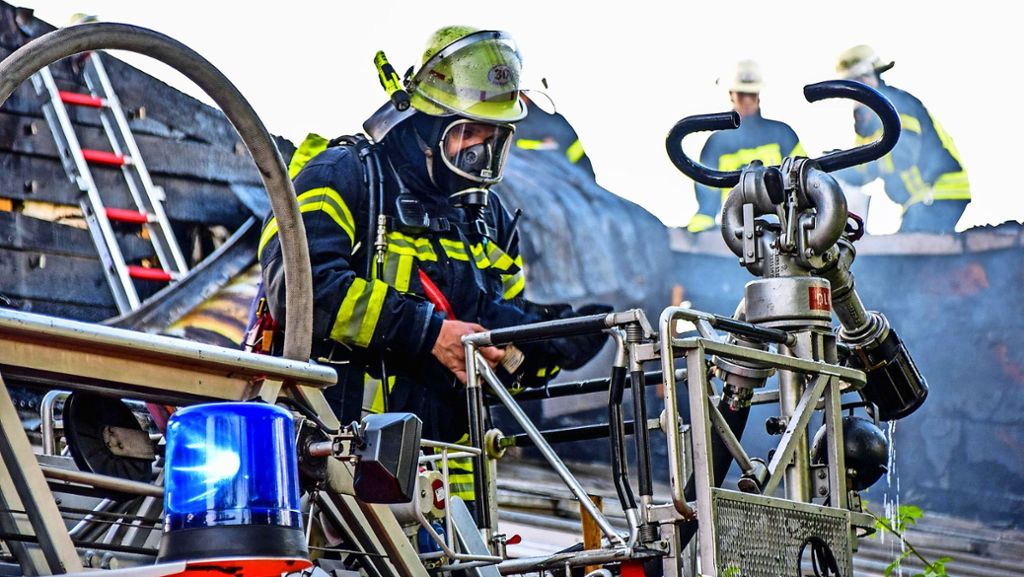 Stuttgart-Vaihingen/Stuttgart-Büsnau: Feuerwehren waren 230-mal im Einsatz
