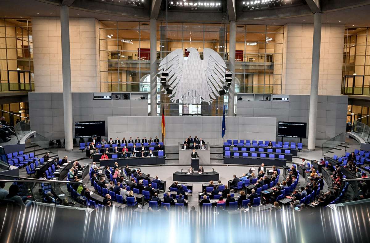 Künftig sollen nur noch 630 Abgeordnete Sitze im Bundestag bekommen. Foto: dpa/Britta Pedersen