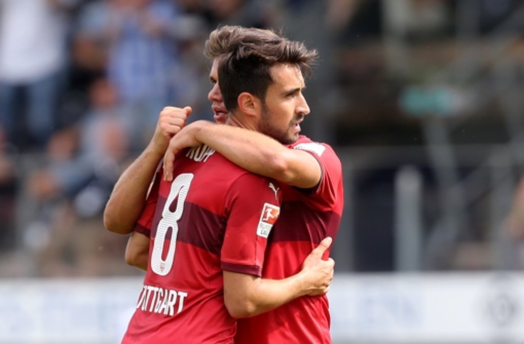 Lukas Rupp trifft für den VfB Stuttgart zum Sieg gegen den VfR Aalen.