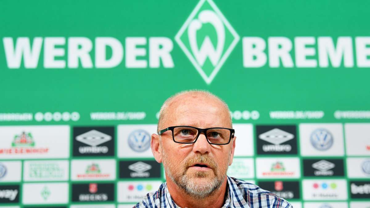  Die Vereinslegende Thomas Schaaf übernimmt als Trainer beim SV Werder Bremen – es ist eine Entscheidung, die viele Fragen offen lässt. 