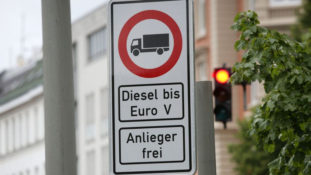 Luftreinhaltung in Stuttgart: Land hebt Fahrverbot teilweise auf