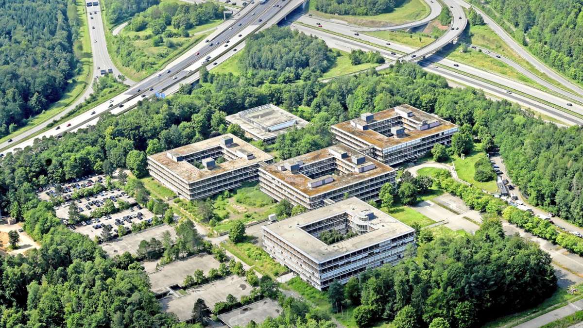 Wohnungspolitik  in Stuttgart: Eiermann-Campus: Zieht Stadt das Vorkaufsrecht?