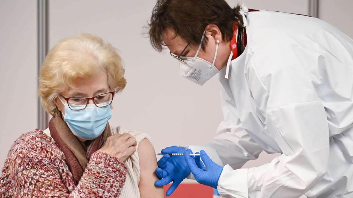 Corona-Pandemie im Südwesten: Chaos bei Impfterminen – wie Bürgern jetzt geholfen wird