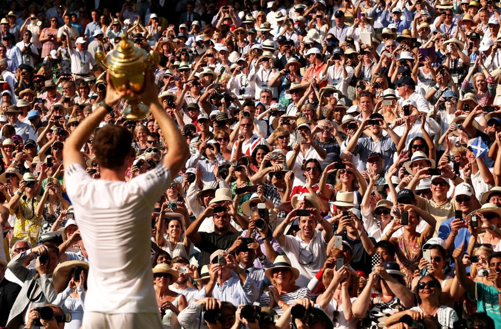 2013 dann endlich der von der Heimat herbeigesehnte Heimsieg in Wimbledon, wo er zwar Olympia-Gold, aber noch nie das Grand-Slam-Turnier gewonnen hatte.