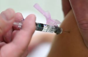 Apotheker sollen nun auch gegen Grippe impfen dürfen