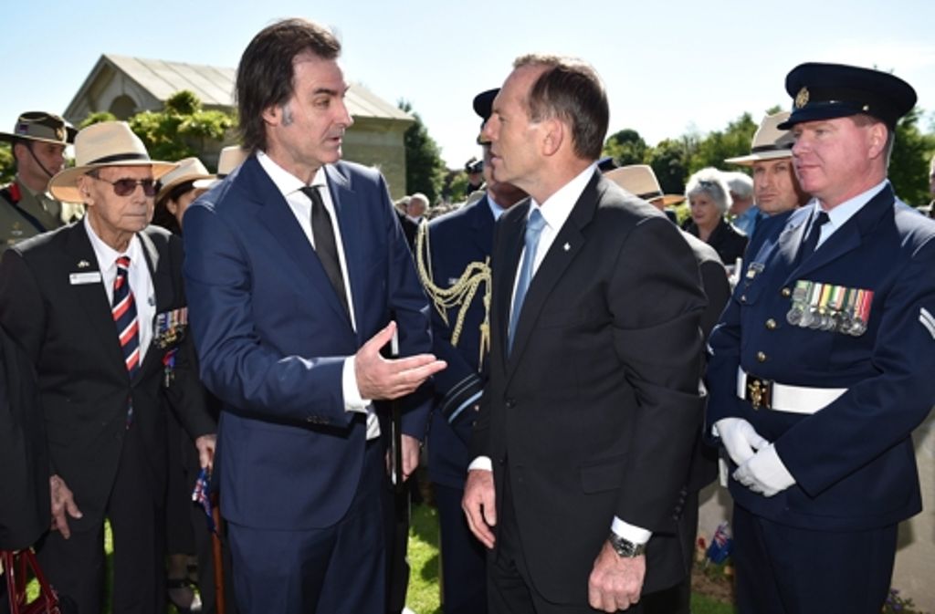 ... der australische Premierminister Tony Abbott (zweiter von rechts).