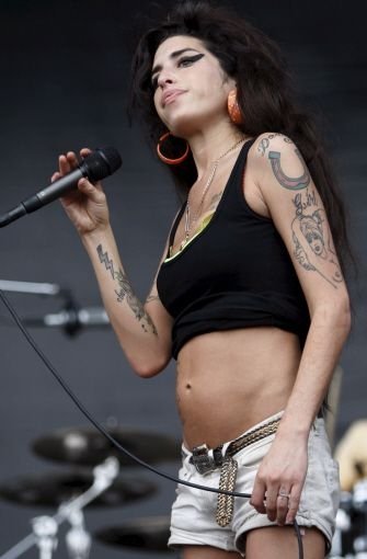 London Amy Winehouse Tot Aufgefunden Panorama Stuttgarter Zeitung